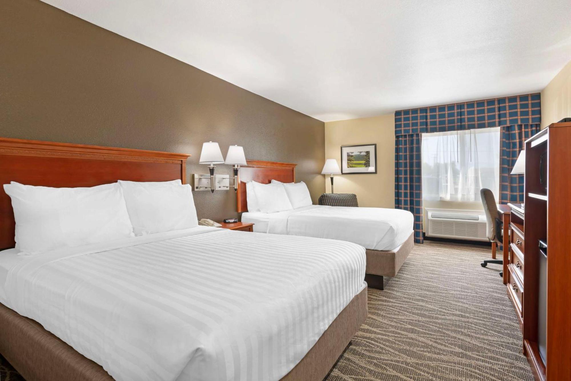Western Canon Hotel